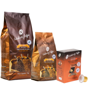 Caf&eacute; Especial Torrado em Gr&atilde;os 1kg + Caf&eacute; Especial Torrado em Gr&atilde;os 250g + Caf&eacute; Especial em c&aacute;psulas 10 unidades | <b>CLASSIC</b>