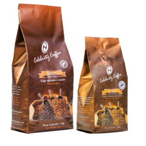 Caf&eacute; Especial Torrado e Mo&iacute;do 1kg + Caf&eacute; Especial Torrado em Gr&atilde;os 250g | <b>CLASSIC</b>