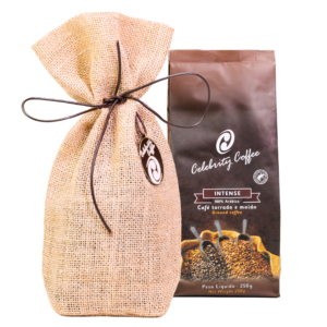 Caf&eacute; Especial Torrado e Mo&iacute;do 250g <b>INTENSE</b> Embalagem Juta